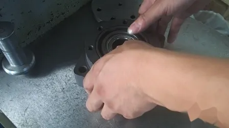 Motori idraulici con freno statico integrato